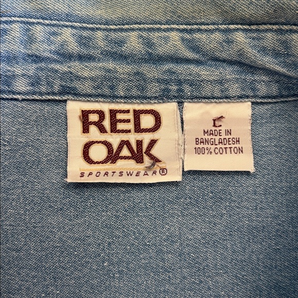 Vintage Arkansas Razorback denim button down collar shirt.  L - Picture 7 of 7